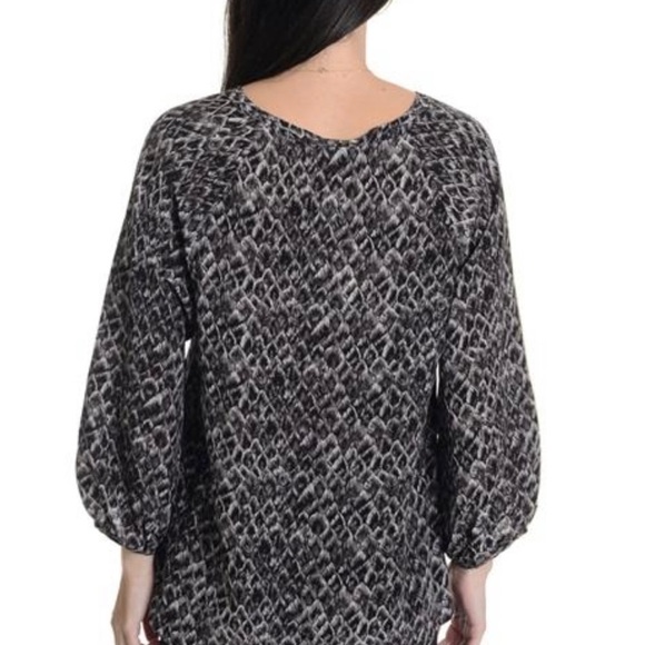 Joie Robin Print Silk Blouse in Caviar Size M - Picture 2 of 9